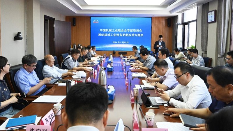 注塑机机械手配套价格影响因素解析